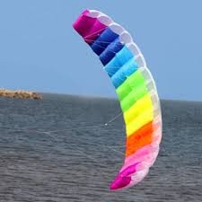 Couture de voiles de parapente (recyclage)